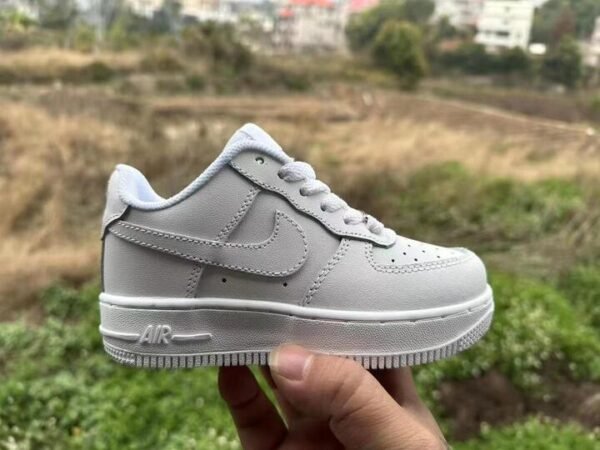 Children's sneakers