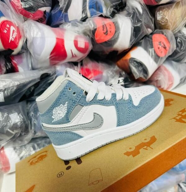 children's sneakers - Image 7